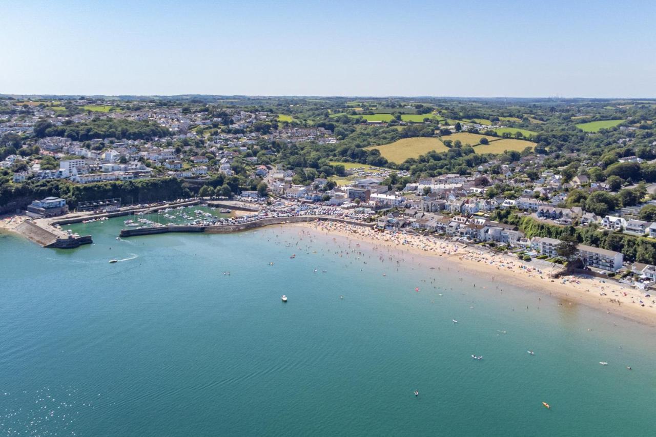 Pleasant View - Direct Beach Access, Sea Views And Parking Saundersfoot Exteriör bild